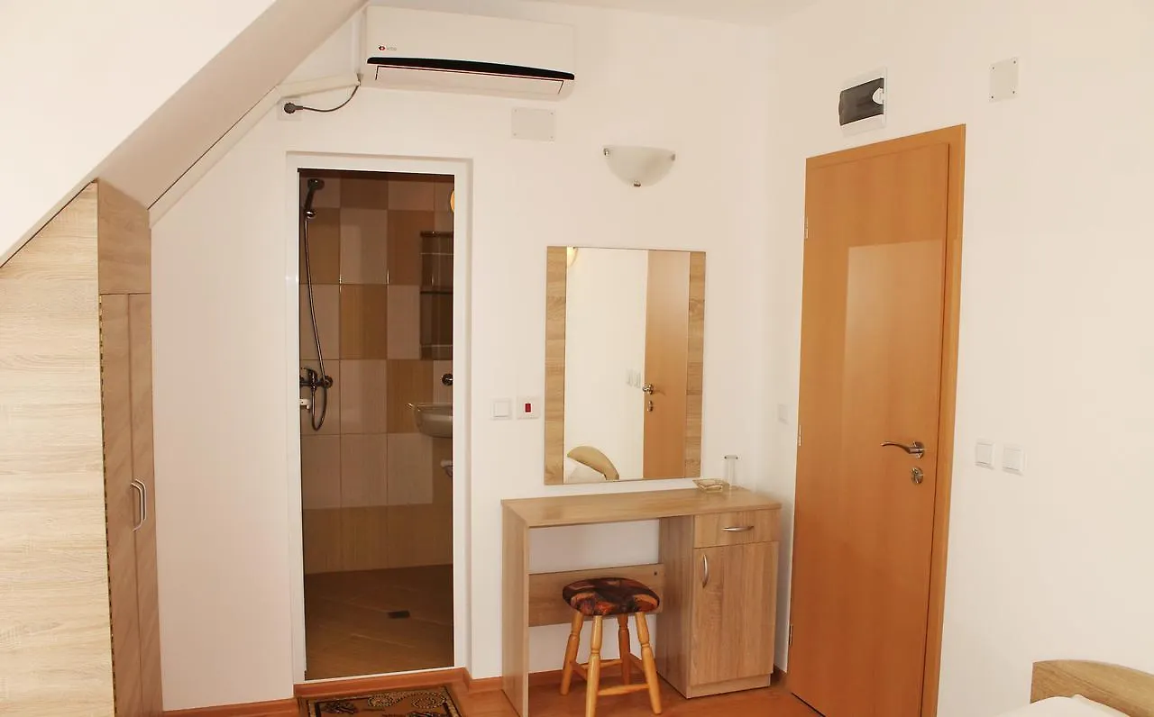 Hotel Aia Kavatsi Созополь 2*,  Болгария